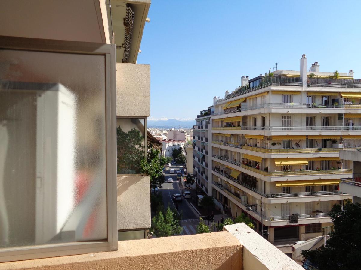 Le Crystal Apartment Antibes Bagian luar foto